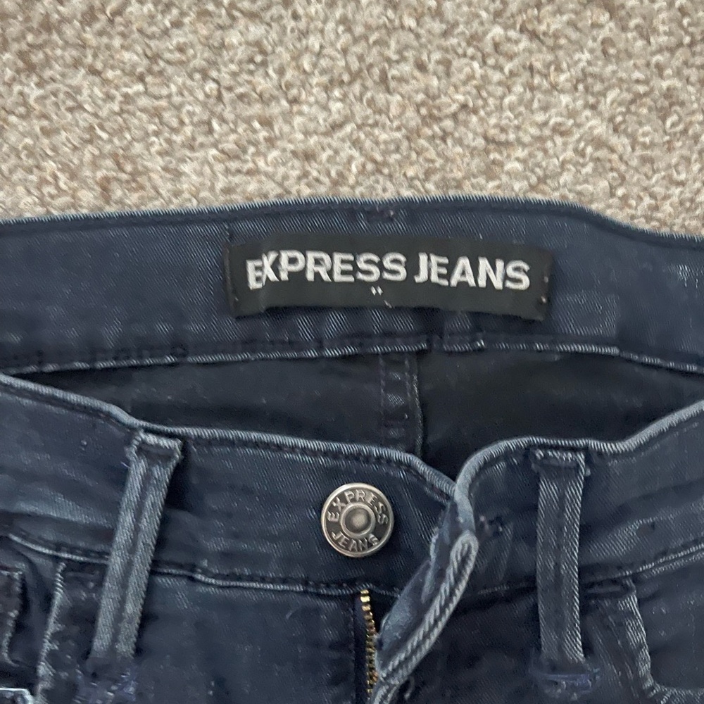 Express Jeans - Picture 2 of 5